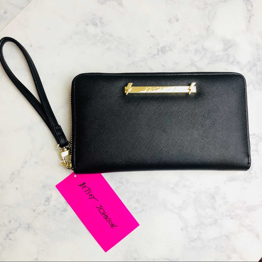 Betsey Johnson Zia Wallet